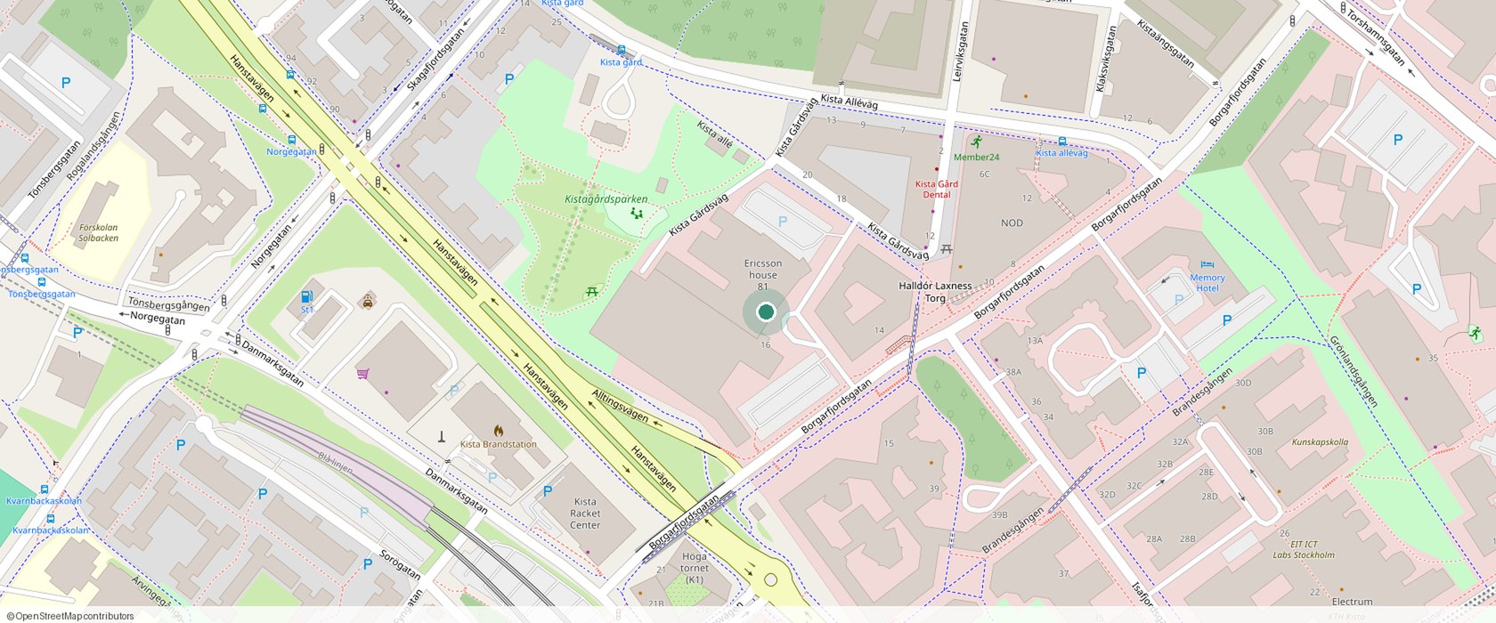Karta över Kista med Borgarfjordsgatan 18 markerad, intill Kista Gårdsväg och Hanstavägen.
